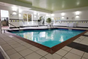 Fairfield Inn and Suites Flint Fenton - Piscine