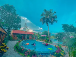 D&D riverside Homestay - Pool