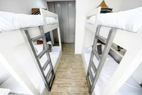 1075 Dormitel - Room