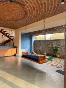 Bhoomi - Interni