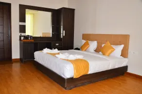 Grand Signature Hotel & spa - Room
