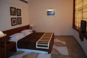 K C Residency Vaishno Devi - Room