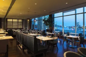Renaissance Baltimore Harborplace Hotel - Restaurant