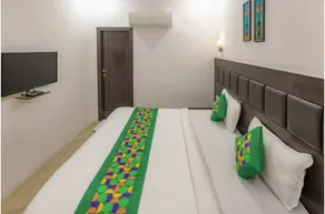 Treebo Shembekars Inn - Room