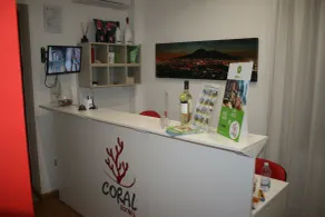 Coral Rooms - Rezeption