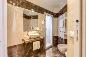 The Bridge Suites - Badeværelse