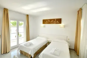 Lagos de Fañabé Beach Resort - Room
