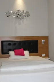 Hotel Drei Kronen - Room