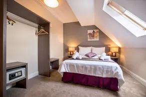 Frontier Europe Hotels Group - Room