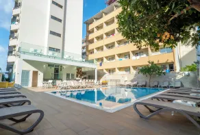Kleopatra Celine Hotel - Pool