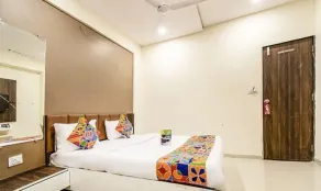 FabHotel Pratiksha - Rom