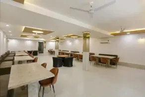 Fabhotel The Prasiddh - Restaurant