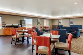 Comfort Inn & Suites Mitchell I-90 - Restaurant