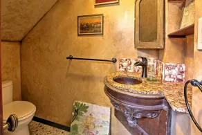 Dreamy Houston Boho Cottage w/ Private Pool! - Innenbereich