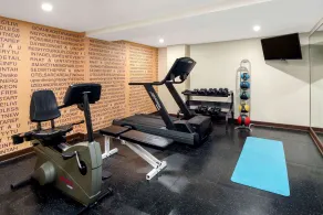 La Quinta Inn & Suites by Wyndham Oshawa - Fitnessfaciliteter