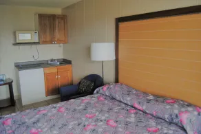 Derrick Motel - Room