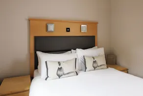 Cleveden House by The Dunvegan - Room