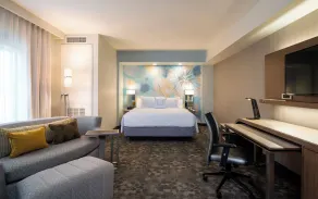 Courtyard by Marriott Calgary South - Camera