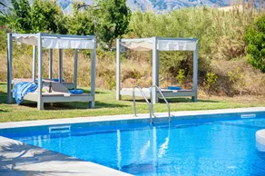 Island Suites - Basseng