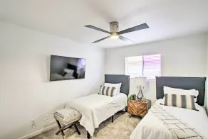 Fire Pit, Heated Pool: Central Tempe Escape! - Innvendig