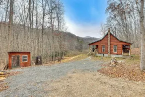 Greenbrier River On-site! Modern-rustic Log Cabin - Interiör