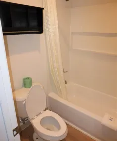 Red Roof Inn Houston - Jersey Village - Salle de bain