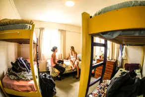 Centabay Lodge and Backpackers - Chambre