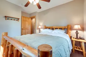 Pet-friendly Iron River Cabin With Fire Pit! - Interiør
