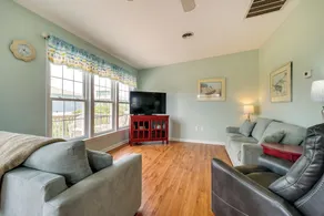 Surf City Vacation Rental - Walk to Beach - Intérieur