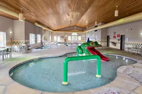 Country Inn & Suites by Radisson, Green Bay East, WI - Piscine