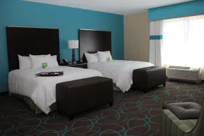 Hampton Inn by Hilton Winnipeg Airport/Polo Park - Zimmer