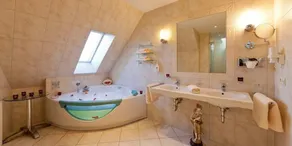 Hotel Augusta Am Kurfürstendamm - Bathroom