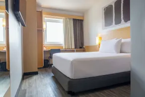 Ibis Juarez Consulado - Room
