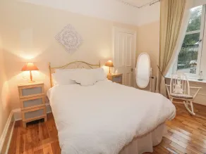 Silverbells - Room