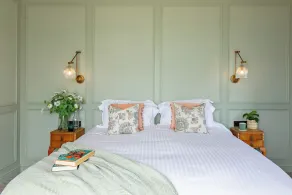 The Albion - Room