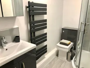 BrickSage Rooms, King's Lynn The Walks - Baño