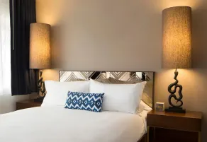 V Capri Palm Springs, a Dolce by Wyndham - Chambre