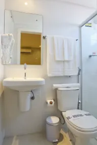 Portofino Hotel - Bathroom