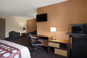 Super 8 by Wyndham Collinsville St. Louis - Chambre