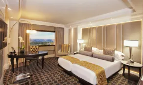 Sandton Sun and Towers - Room
