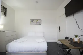 Hayy Studios Blackhouse - Room