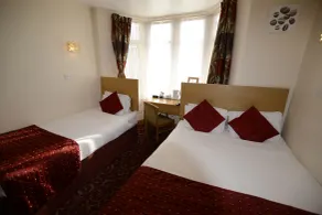 Britannia Inn Hotel - Chambre