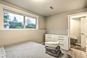 Spacious Kent Home ~ 17 Mi to Dtwn Seattle! - Zimmer