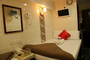 European Hostel - Habitación