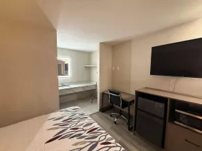 Red Roof Inn Reno - Room