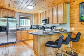 On Baxter Lake: Wooded Retreat Near Trails - Interiør