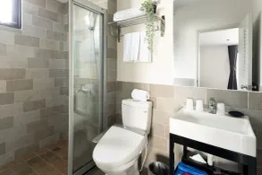 Hotel Brown - Chihkan Branch - Bathroom