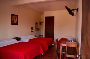 Hotel y Cabañas Quinta Los Cipreses - Quarto
