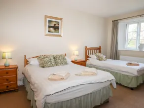 Twelve Oaks Farmhouse - Zimmer