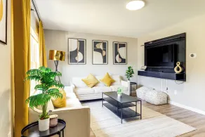 6 Mi to Downtown Cincy: Group-friendly Townhome! - Interior